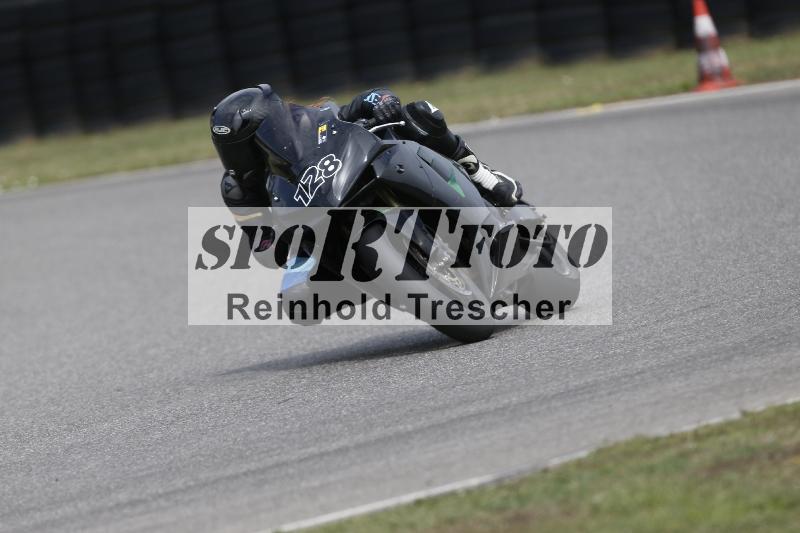 /28 25.07.2026  Speer Racing ADR/Gruppe gelb/128